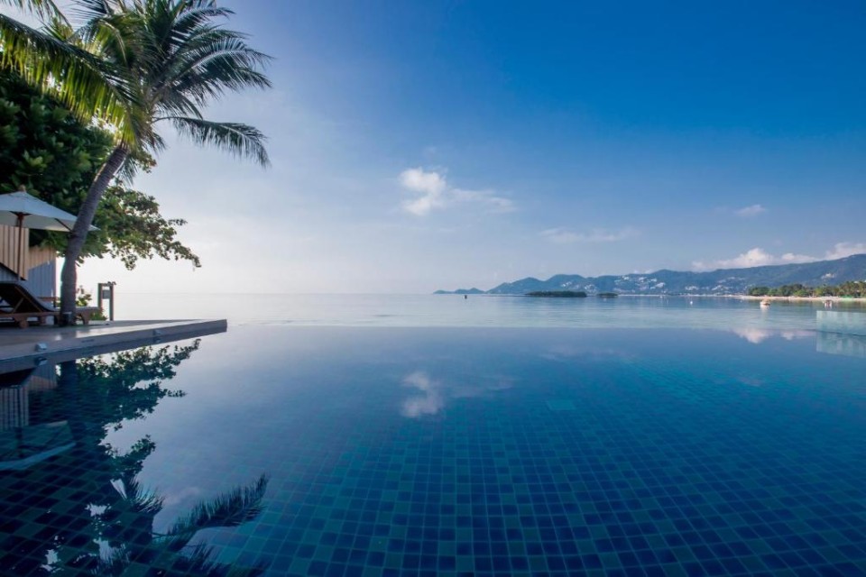 محوطه هتل محوطه هتل