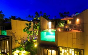 محوطه هتل محوطه هتل