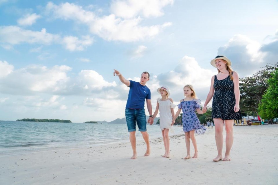 محوطه هتل محوطه هتل