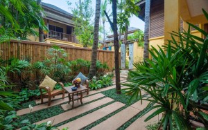 محوطه هتل محوطه هتل