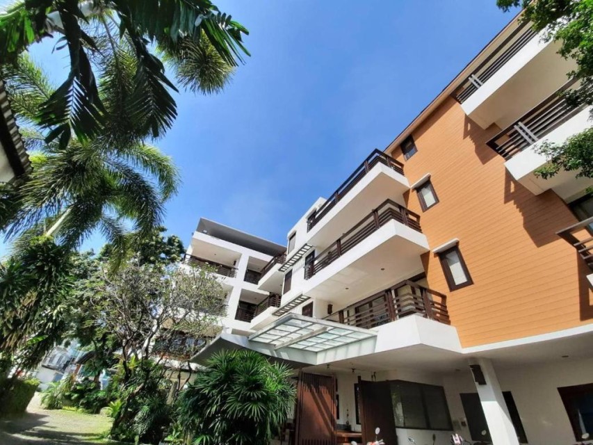 محوطه هتل محوطه هتل