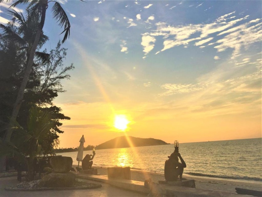 محوطه هتل محوطه هتل