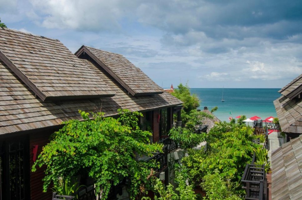 محوطه هتل محوطه هتل