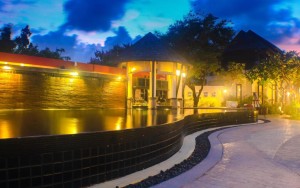 محوطه هتل محوطه هتل