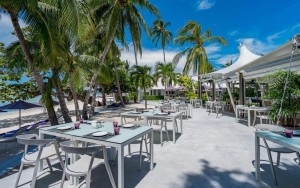 محوطه هتل محوطه هتل