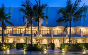 محوطه هتل محوطه هتل