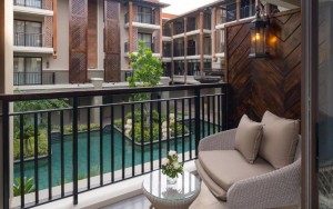 محوطه هتل محوطه هتل