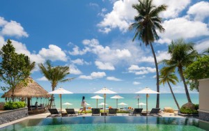 محوطه هتل محوطه هتل