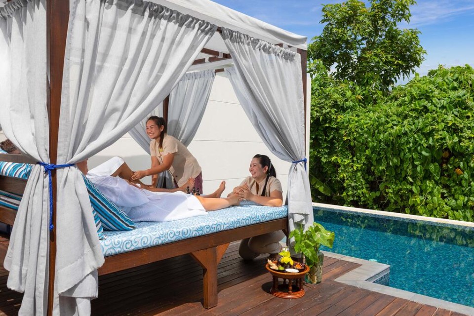 استخر استخر