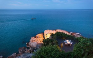 محوطه هتل محوطه هتل