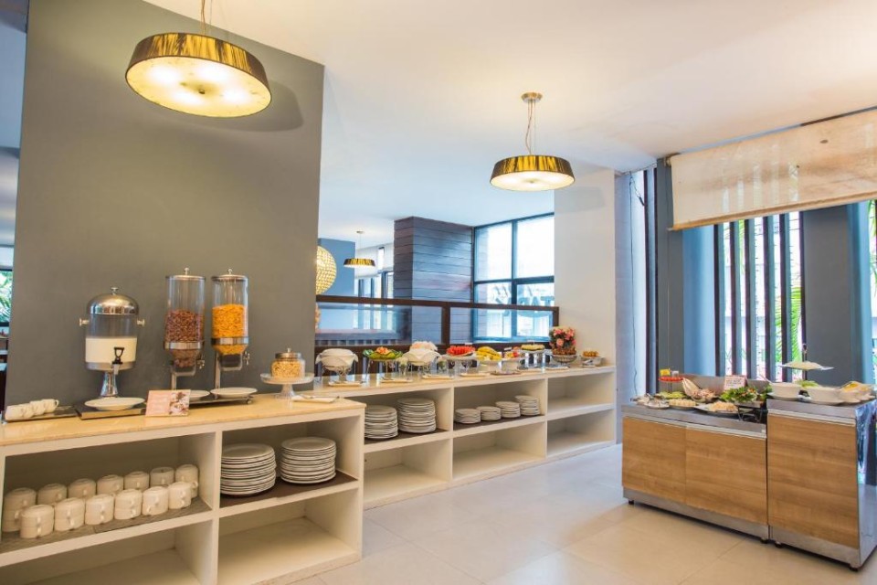 رستوران رستوران