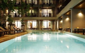 محوطه هتل محوطه هتل