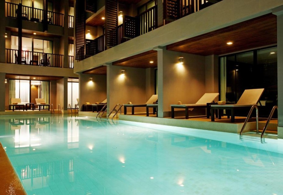 محوطه هتل محوطه هتل