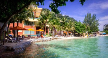 هتل Phi Phi Cliff Beach Resort کرابی