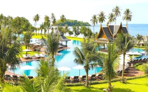 محوطه هتل محوطه هتل