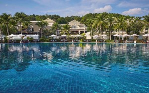 محوطه هتل محوطه هتل