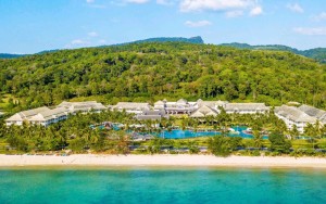 محوطه هتل محوطه هتل