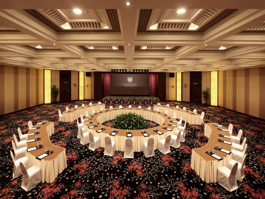 سالن همایش سالن همایش