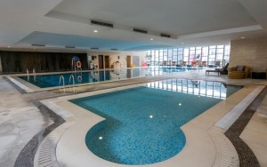 استخر استخر