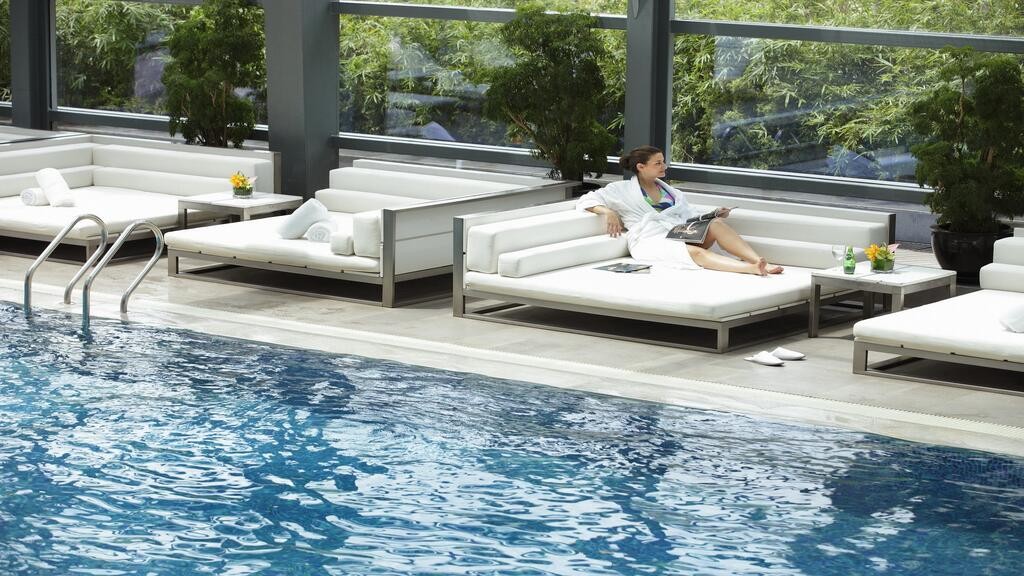 استخر استخر