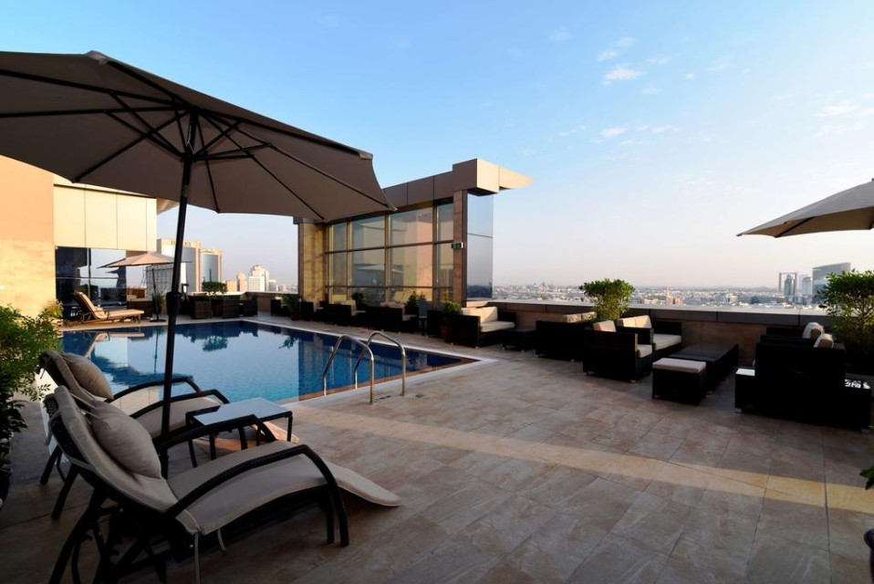 استخر استخر