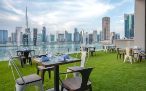 محوطه هتل محوطه هتل