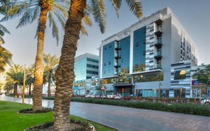 محوطه هتل محوطه هتل