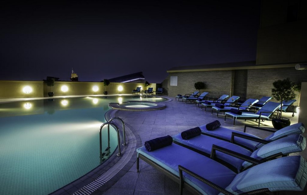 استخر استخر