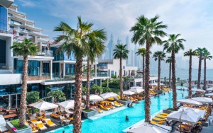 محوطه هتل محوطه هتل