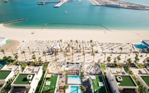 محوطه هتل محوطه هتل