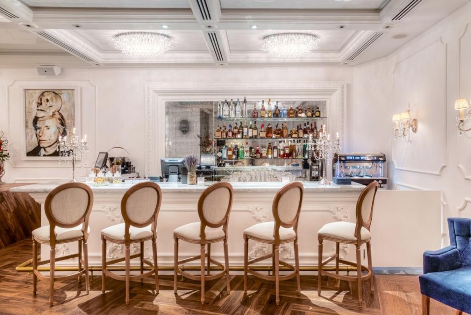 رستوران رستوران