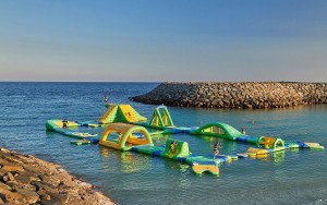 hotels-dubai-Fairmont-Fujairah-Beach-Resort-aqua-bounce-fujairah-bb880fb51c6b9371b902060267e97128.jpg