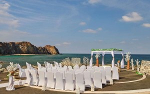 hotels-dubai-Fairmont-Fujairah-Beach-Resort-wedding-(4)-bb880fb51c6b9371b902060267e97128.jpg