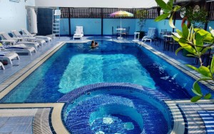 استخر استخر