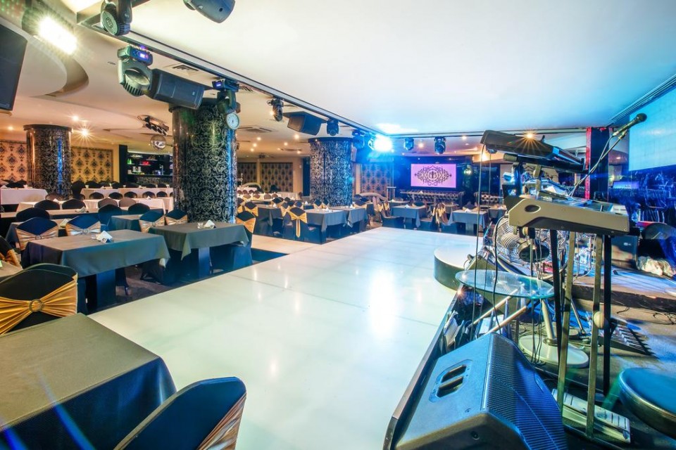 سالن عروسی سالن عروسی