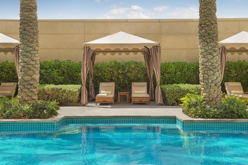 استخر استخر