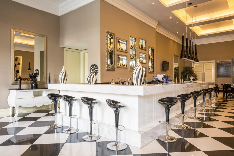 رستوران رستوران