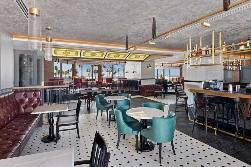 رستوران رستوران