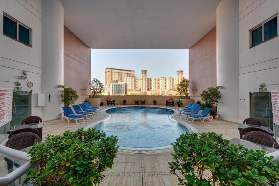 استخر استخر