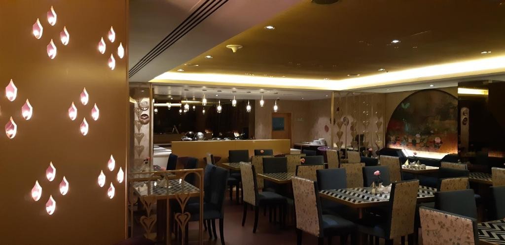 رستوران رستوران