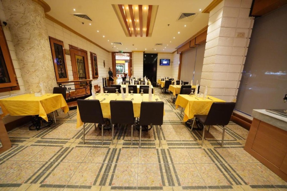 رستوران رستوران