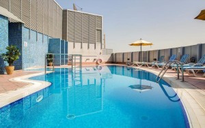 محوطه هتل محوطه هتل