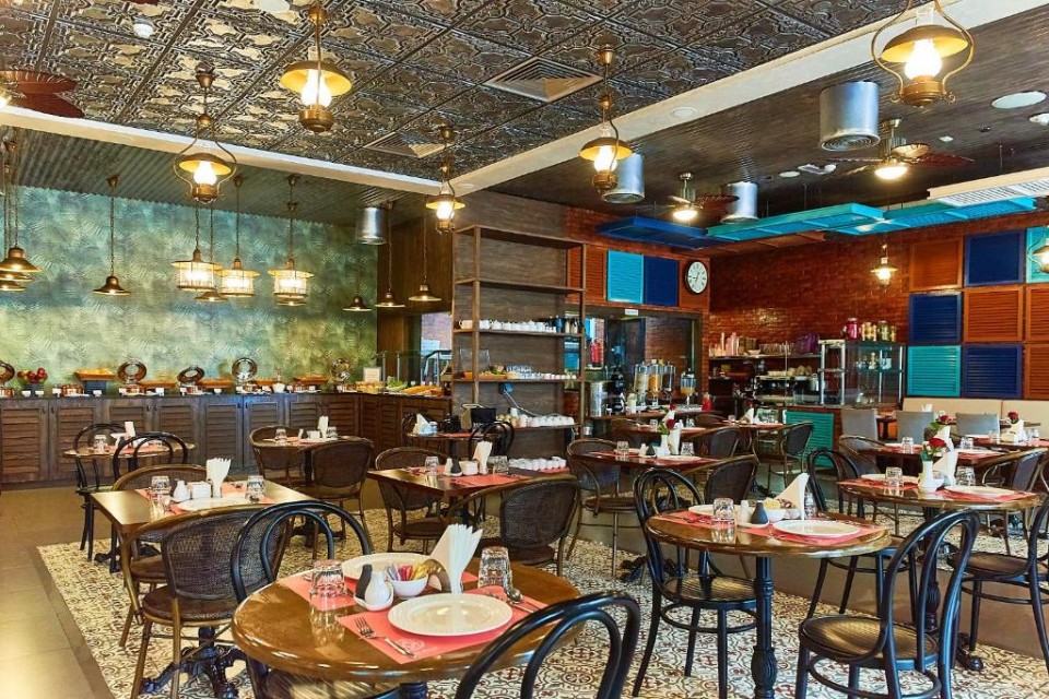 رستوران رستوران