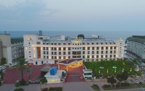 محوطه هتل محوطه هتل