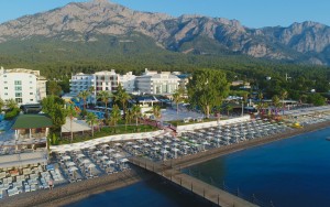 محوطه هتل محوطه هتل