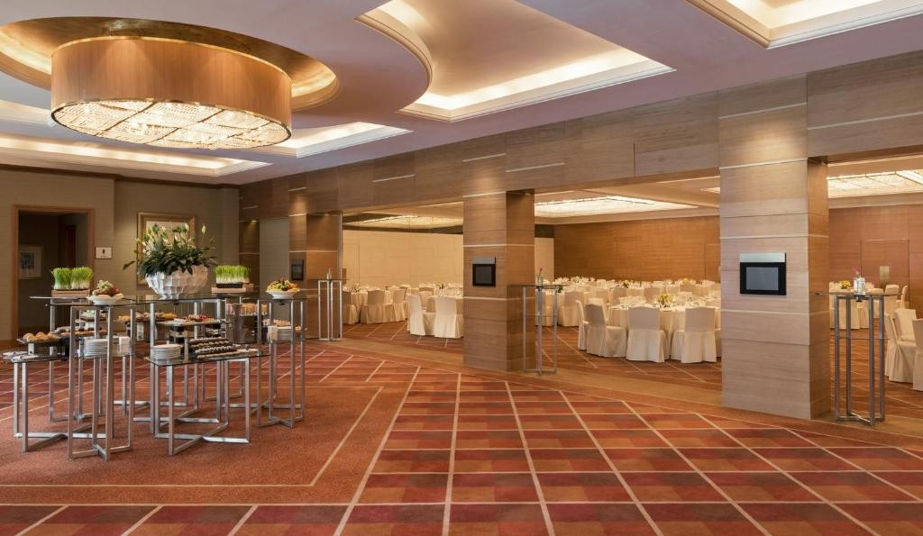 رستوران رستوران