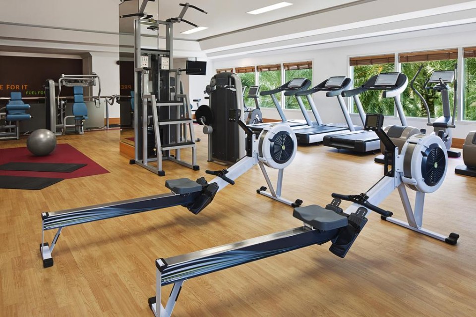 سالن ورزش سالن ورزش