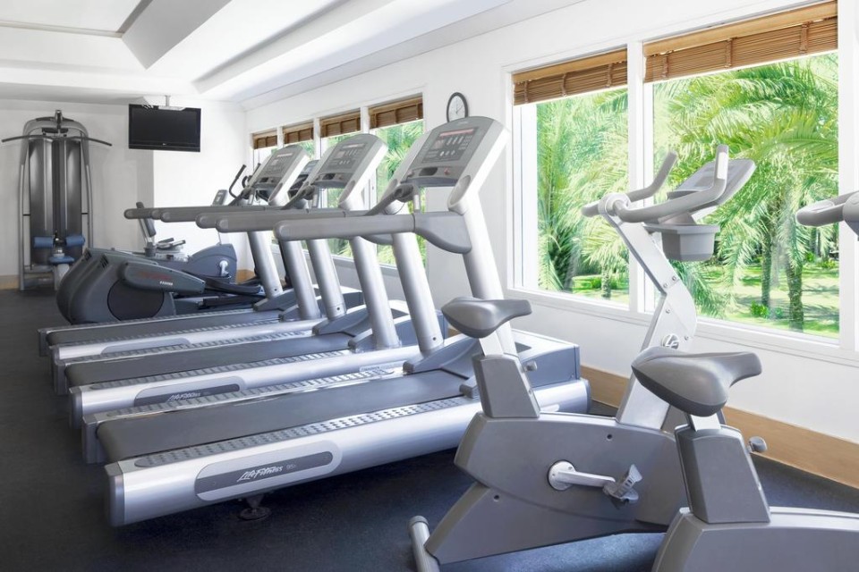 سالن ورزش سالن ورزش