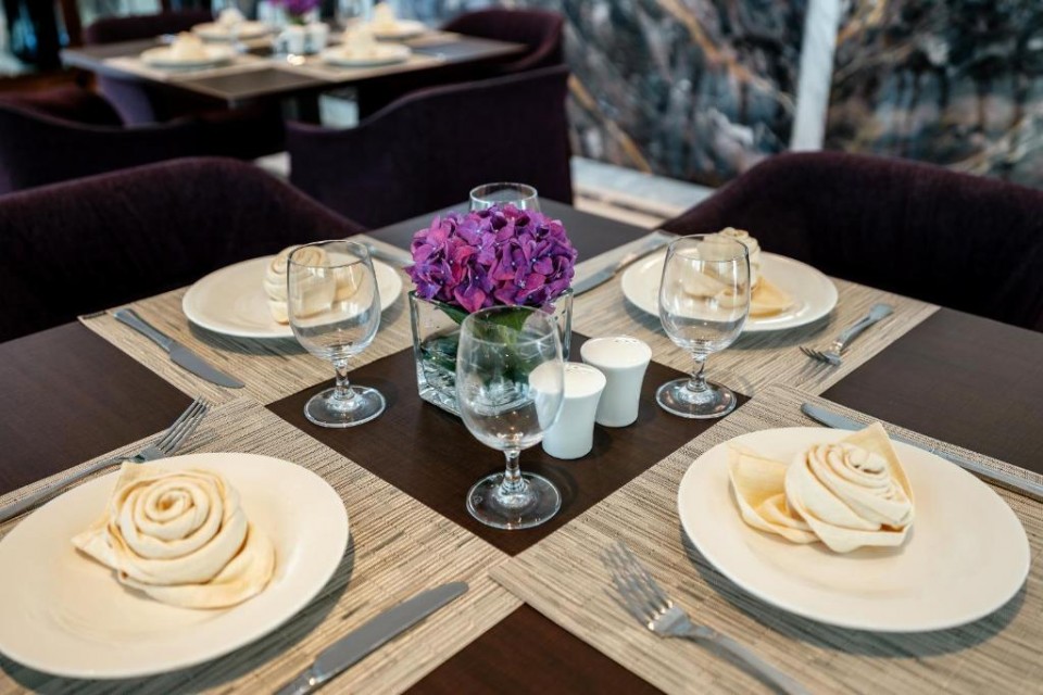 رستوران رستوران