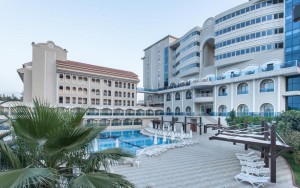 محوطه هتل محوطه هتل